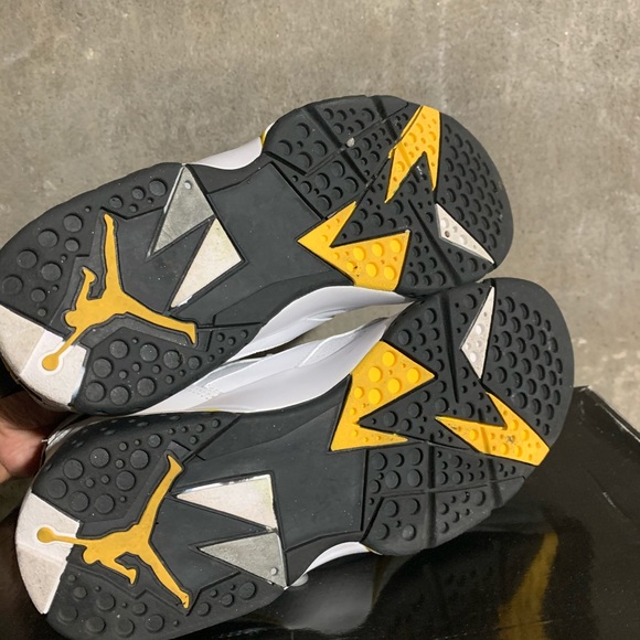 Retro Air Jordan 7. WOMAN'S size 8. - Picture 5 of 6